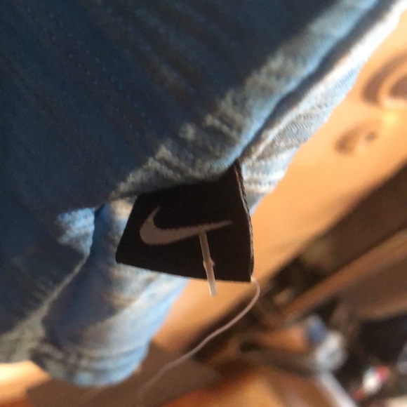 nike just do it Tank Top Size XXL With Refective Olympic Jacket Printed On Front - Picture 3 of 10